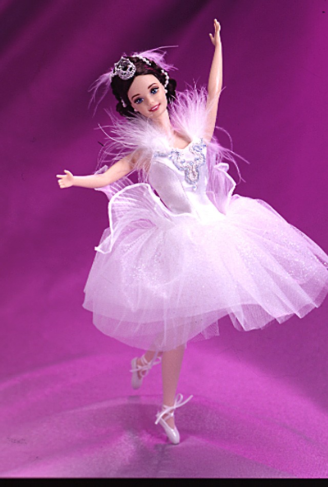 Swan Queen in Swan Lake Barbie